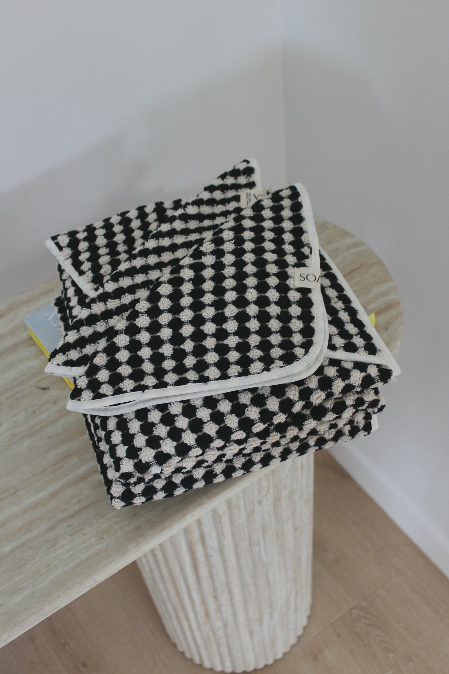 Soléa Organic Cotton Towel + Washcloth Set - Monochrome
