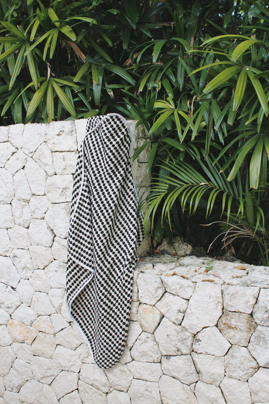 Soléa 550gsm Organic Cotton Towel - Monochrome